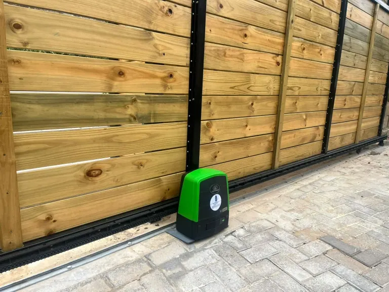 Automated timber sliding gate with Centurion motor